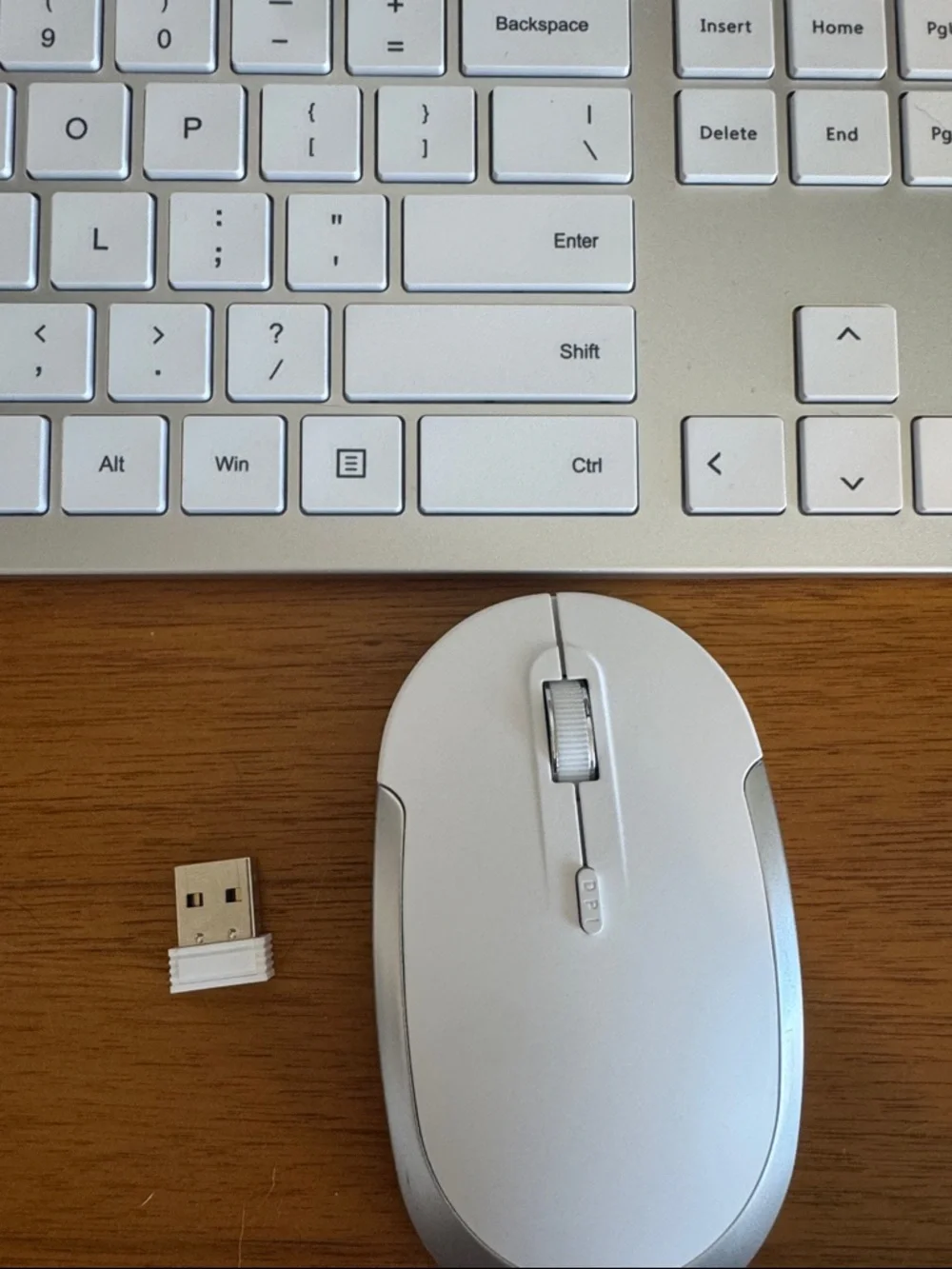 Seenda 2.4G wireless keyboard and mouse combo sleek series